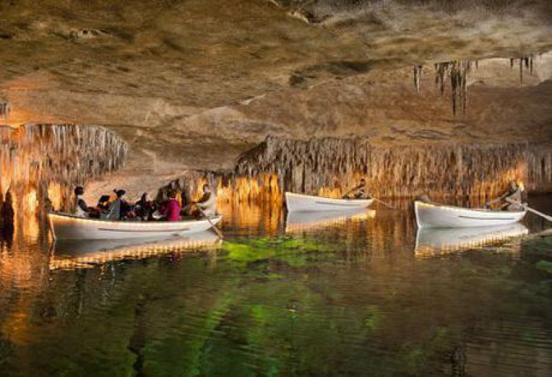 viaje de estudiantes cuevas del drach